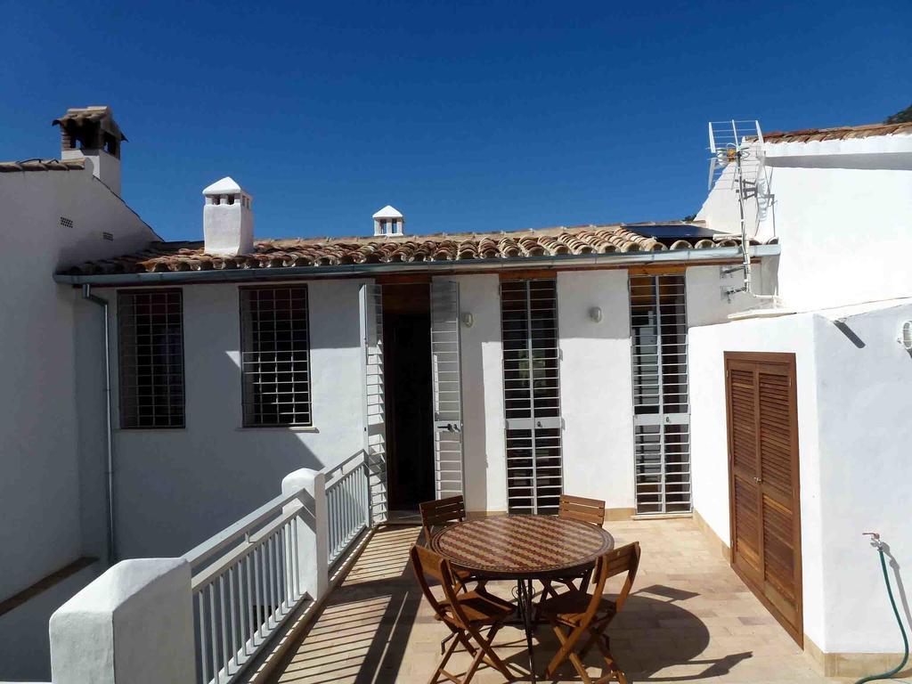 Casa Rural El Aljibe Benamahoma Ngoại thất bức ảnh